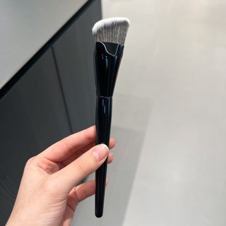 [ap Beauty Shop] Bàn chải nền tam giác Sephora 40 Bàn chải đường viền Bàn chải mặt bên Bàn chải đường viền Bàn chải má hồng Bàn chải trang điểm đa chức năng