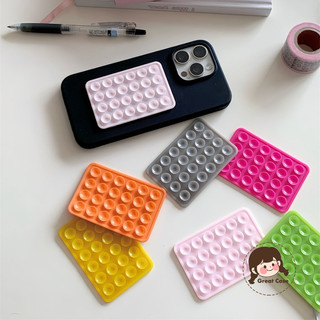 Ins Style Dễ Thương Silicone Hút Đơn Giản Di Động Nhiều Màu Chống Trơn Trượt Hấp Phụ Mạnh Có Thể Tháo Rời Giá Đỡ