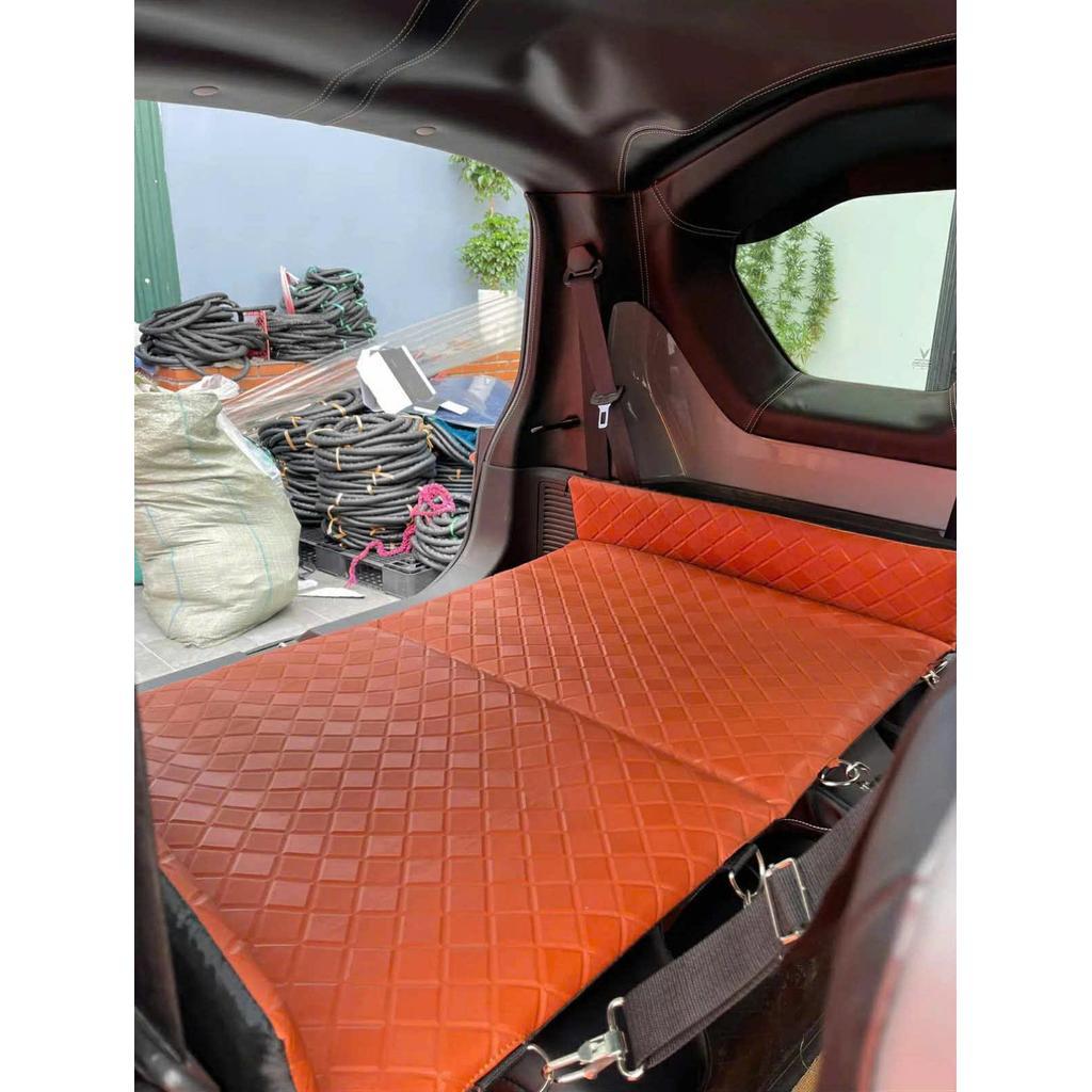 Đệm giường treo ghế sau cho xe Vinfast VF3 da Nappa đúc không chỉ chống thấm nước gấp gọn tiện lợi