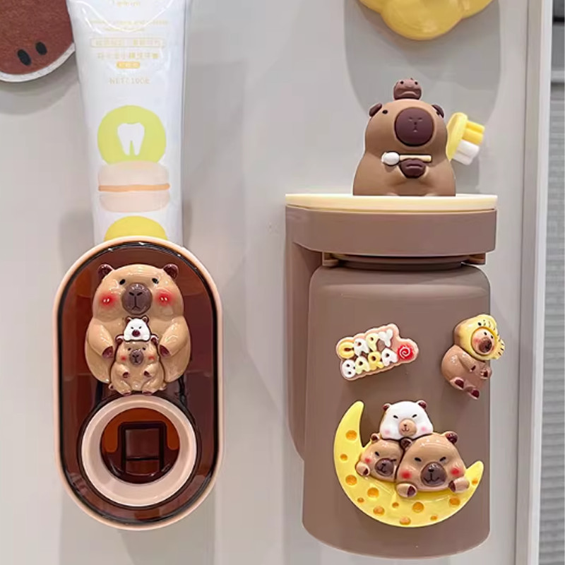 Cốc Đựng Nước & Giá Treo Bàn Chải 2in1 Hình Capybara Cho Cả Gia Đình, Không Cần Khoan, Sắp Xếp Phòng Tắm