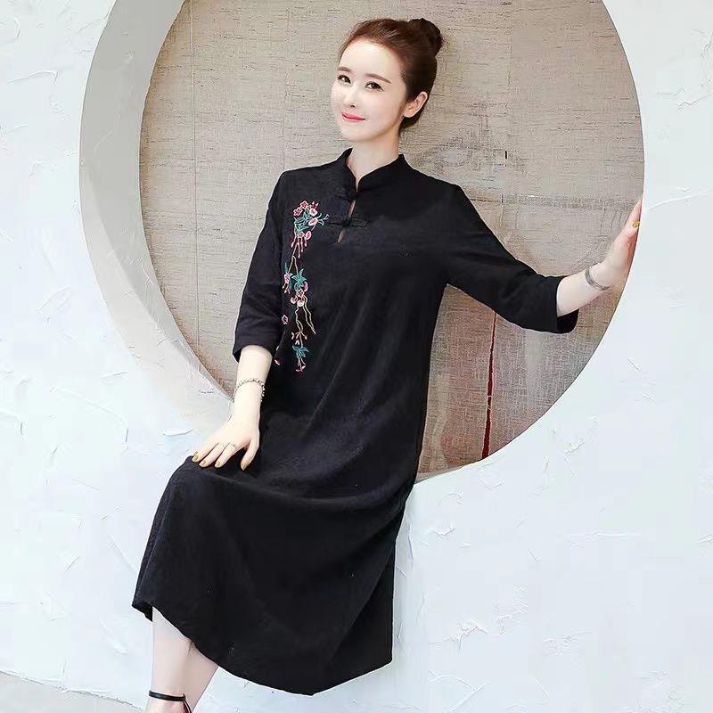 đầm nữ cỡ lớn mới mùa hè dành cho các quý cô, đầm dài vừa phải thêu họa tiết truyền thống bằng vải cotton-linen
