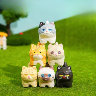 2026 Hoạt Hình Mới Nhựa Mèo Nhỏ Trang Trí Nhiều Màu Sắc Mini Giả Gỗ Khắc Meow Họ Mèo Con Các Bức Tượng Nhỏ Thủ Công Dễ Thương Quà Tặng Trang Trí Máy Tính Để Bàn