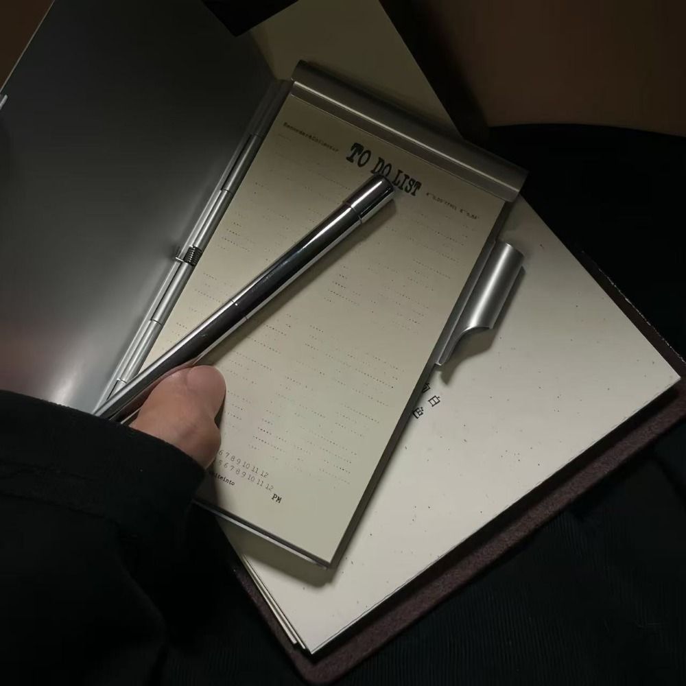 FUHUIOT Nhôm Notepad, Di Động Có Miếng Ghi Nhớ Máy Tính Xách Tay Bỏ Túi Kim Loại, Notepad Du Lịch Có Bút Giấy Bền Có Thể Đổ Lại Văn Phòng Memo Pad Đồ Dùng Kinh Doanh