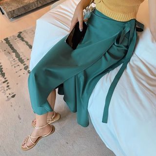 Váy ren phong cách phương Tây có nơ và drap một mảnh, phù hợp cho mùa hè