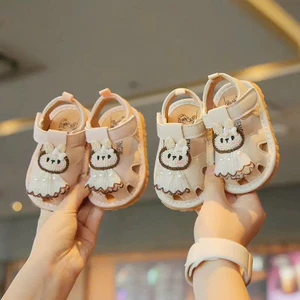 xăng đan bé trai dép rọ tập đi cho bé gái da PU thỏ dễ thương quai dán tuỳ chỉnh đế dẻo êm chân cho bé từ 6m có còi C15