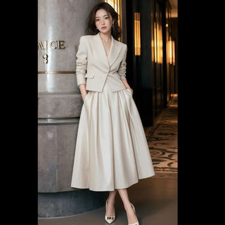 Nữ Phong Cách Mới Nữ Thời Trang Mặc Hai Mảnh Phù Hợp Với Tính Khí Phù Hợp Với Váy Cao Cấp Phong Cách Phương Tây Đi Làm