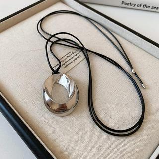 Tiết kiệm thời gian với mặt dây chuyền lariat điều chỉnh thiết kế tối giản và cao cấp dành cho nữ