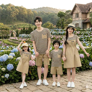 .quần áo gia đình đi chơi, đồ đôi mẹ bé phong cách Hàn cực xinh bé 8-37kg mẹ 38-80kg bố 40-95kg beri