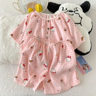 Bộ đồ ngủ cotton mây cho bé gái – Áo cổ tròn tay ngắn + quần short, họa tiết Hello Kitty dễ thương