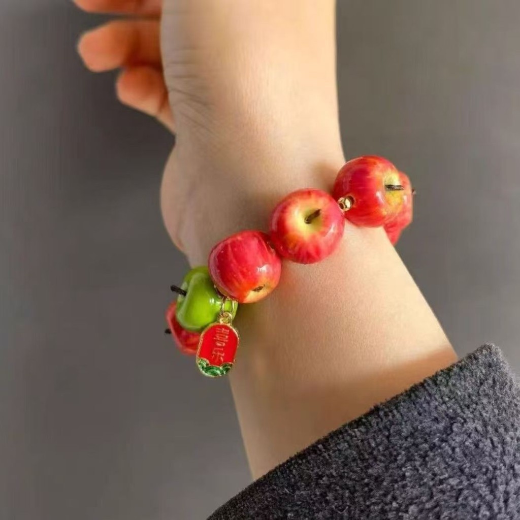 Vòng tay nữ ngọt ngào, thời trang cao cấp mang lại may mắn