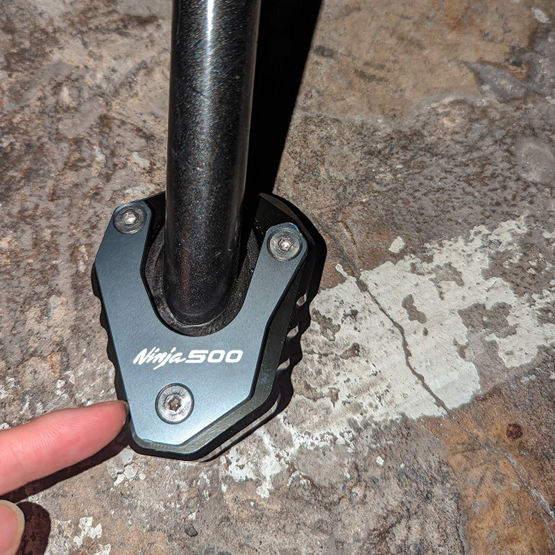 DÀNH CHO KAWASAKI Ninja 500 Z500 Xe Máy Bên Đứng Phóng To Chân Đế Miếng Lót Nối Dài Chống Trượt Chân Tấm