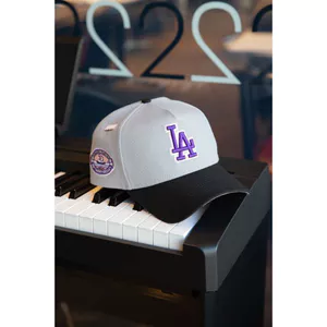 Bộ sưu tập kỷ niệm 50 năm 9FORTY - Snapback A-Frame hai tông màu hồng UV