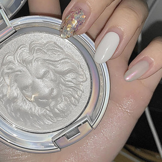 Lion Head Highlight Cream Contouring Female Fine Shining Brightening Face Ba trong Một Nước Ngọc Trai Gừng Highlighting Powder