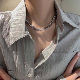 Vòng cổ hai lớp bạc và ngọc trai - Phong cách tối giản, tinh tế