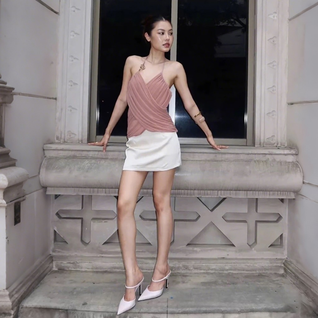Camisole nữ cổ chữ V quấn ngực khóa kim loại, thiết kế chắp vá lưng, phù hợp đi biển và clubwear