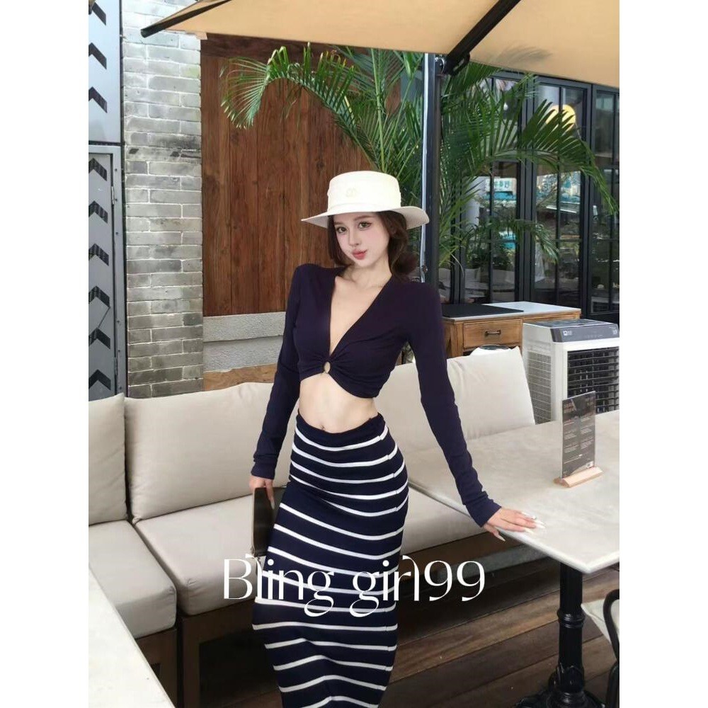 Váy Dài Ba Mảnh Slim-Fit cho Nữ, Phù Hợp Đi Du Lịch và Hot Spring