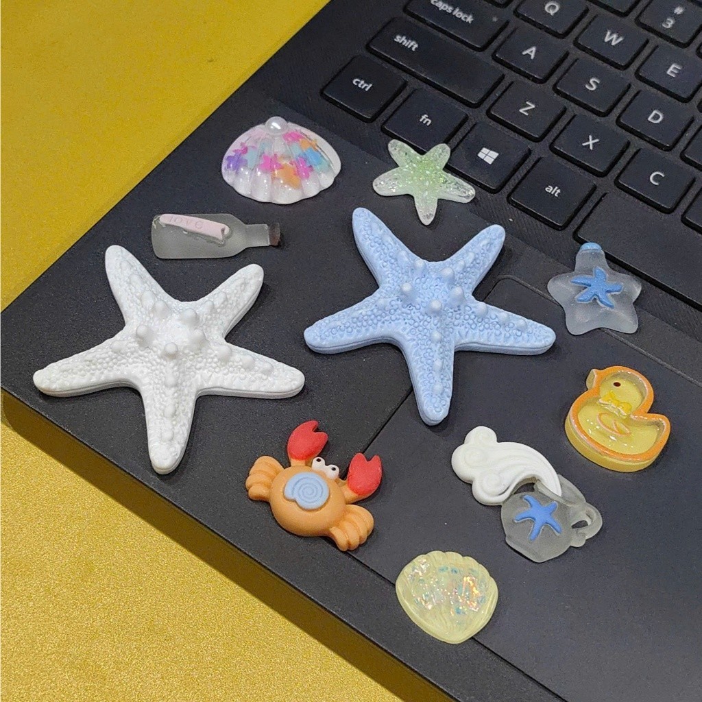 Set Charm Đại Dương Lung Linh Sao Biển, Rùa Xanh, Cua Đỏ, Dép Biển, Vỏ Sò, Bình Nước, Xương cá trang trí dép siêu cute