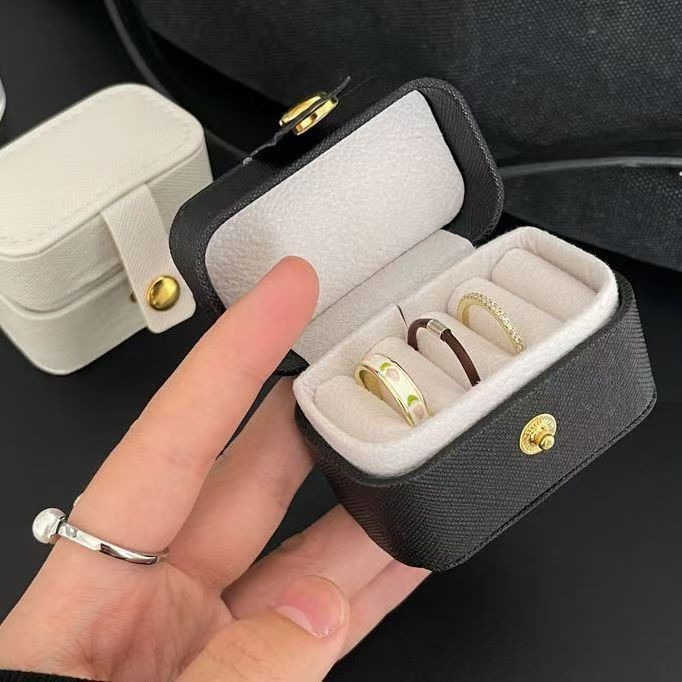 Hộp trang sức mini đơn giản cao cấp Hộp Đựng Trang Sức / Nhẫn, Bằng Da PU, Thiết Kế Đơn Giản, Tiện Dụng, Nhỏ Gọn