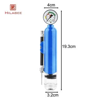 Máy bơm bóng HILABEE có đồng hồ đo áp suất, thiết kế nhẹ và chống nước, phù hợp cho bóng rổ và bóng đá