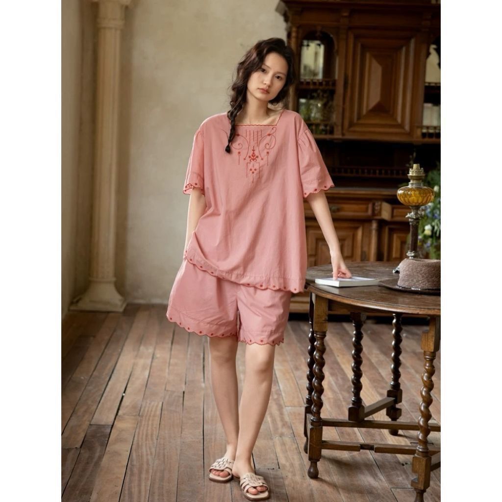 Bộ đồ ngủ mỏng nhẹ cho xuân-hè, style ngọt ngào theo xu hướng Hàn Quốc