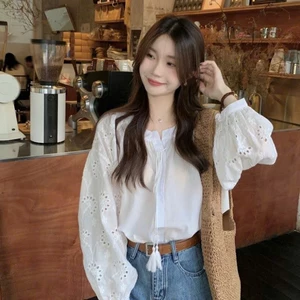 Áo sơ mi trắng dáng rộng pha ren sang trọng mix tay phồng vintage MT33 SP446