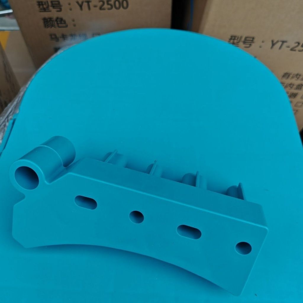 Mới - Xô câu cá đa năng 26 lít, thiết kế đơn giản, tiện lợi cho cả người mới bắt đầu và chuyên gia
