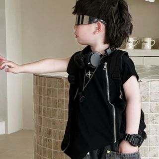 Bộ đồ bé trai mùa hè form rộng – Áo sát nách cotton và quần jean rách cá tính