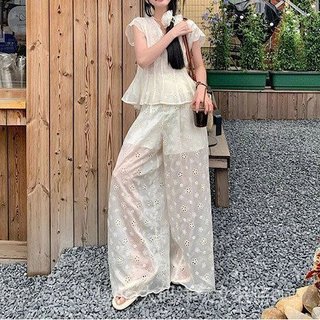 Bộ Đồ Two-Piece Ren Thêu Rỗng Cho Nữ, Style Tây Âu, Perfect cho Kỳ Nghỉ Mùa Hè