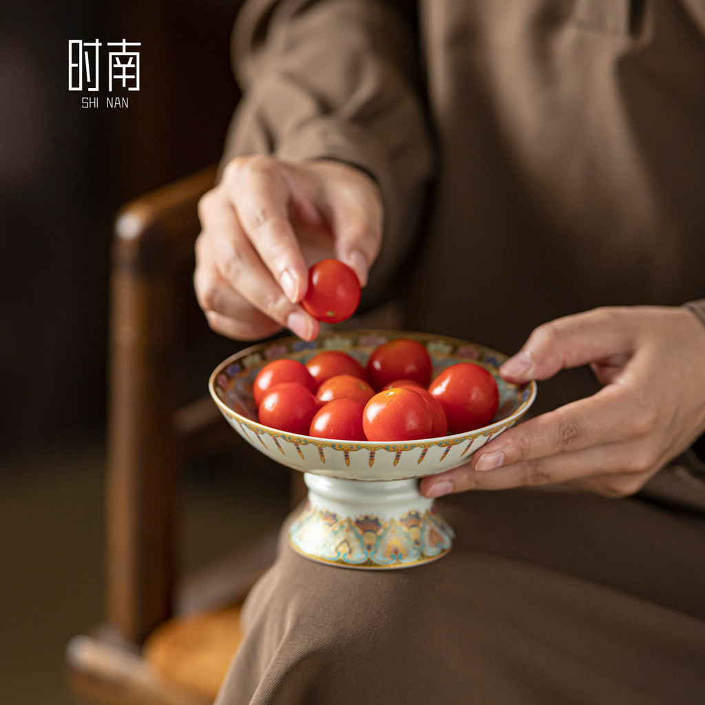 Khay Đựng Trái Cây Chân Cao Phong Cách Trung Hoa Đĩa Đựng Hoa Quả Gốm Sứ Sang Trọng Khay Đựng Bánh Kẹo Mứt Tết Trang Trí Bàn Trà Phòng Khách Đĩa Đựng Đồ Ăn Nhẹ Cao Cấp Phụ Kiện Decor Nhà Cửa Hiện Đại Đĩa Thờ Cúng Trưng Bày Hoa Quả Tươi Đẹp Mắt