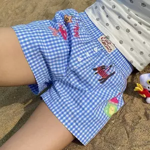 Quần Shorts Quần Đùi Kẻ Caro Đính Cúc Họa Tiết Dễ Thương Phù Hợp Cho Mùa Hè Đi Biển