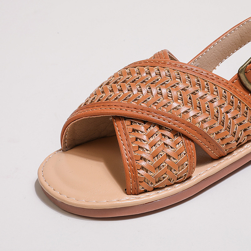 Giày sandal nữ mùa hè ngọt ngào, gót giày dệt kim mềm mại và thoáng khí, giày sandal đi biển.