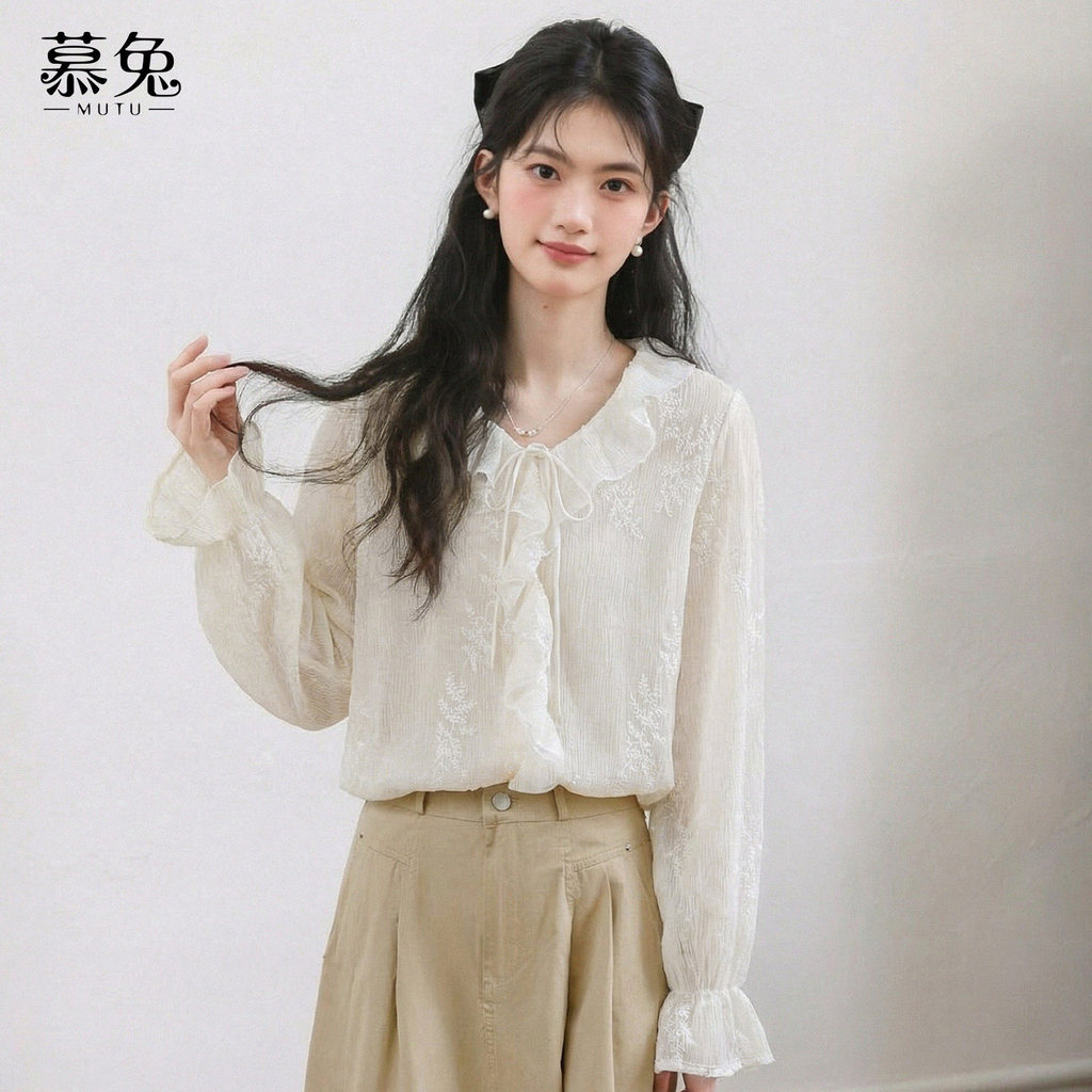 Mutu Pháp Cao Cấp Xù Cổ Chữ V - Áo Sơ Mi Nữ Với Chi Tiết Nơ Ren Nhẹ Nhàng