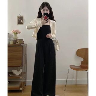 Bộ đồ mùa xuân mùa hè Plus Size Jumpsuit + Cardigan Nữ Bộ đồ thể thao thông thường dành cho nữ 2025 Phong cách mùa thu Fat mm Sling Jumpsuit Quần ống rộng Phong cách phương Tây Bộ đồ hai mảnh giảm tuổi Plus Size Quần áo nữ