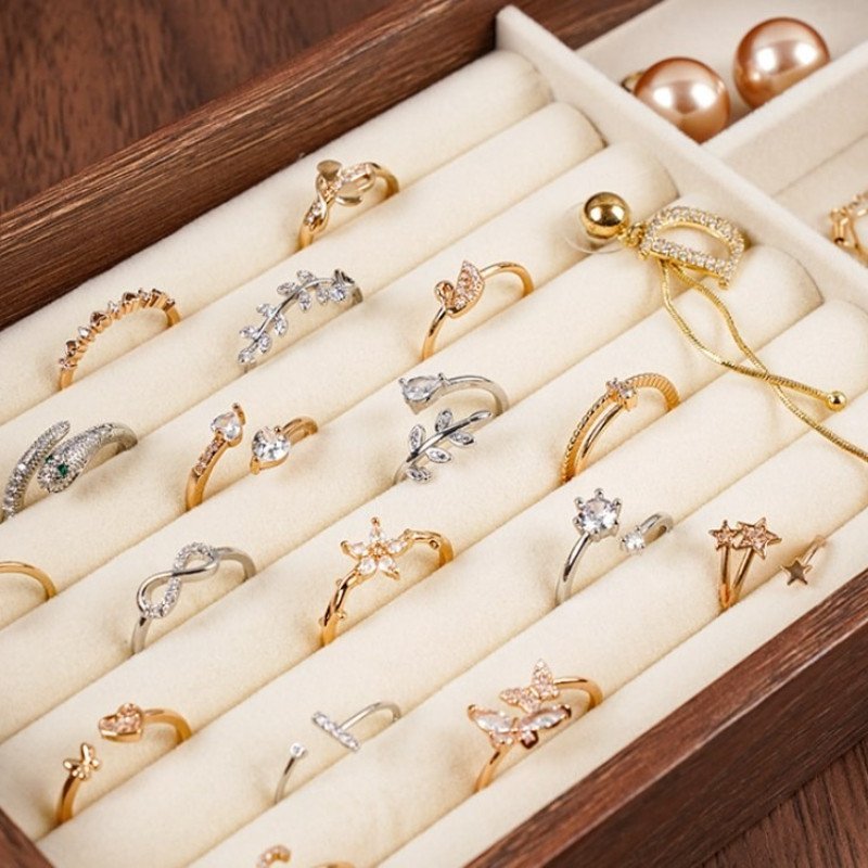 Hộp trang sức gỗ óc chó có khóa chống bụi lưu trữ nhiều lớp bảo vệ trang sức cho bàn làm việc