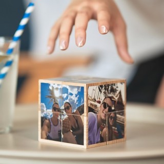 Hộp Ảnh Xoay Cubic - In Theo Yêu Cầu, Hình Khối Rubik Gỗ, Lưu Giữ Khoảnh Khắc, Có Kèm Chân Đế