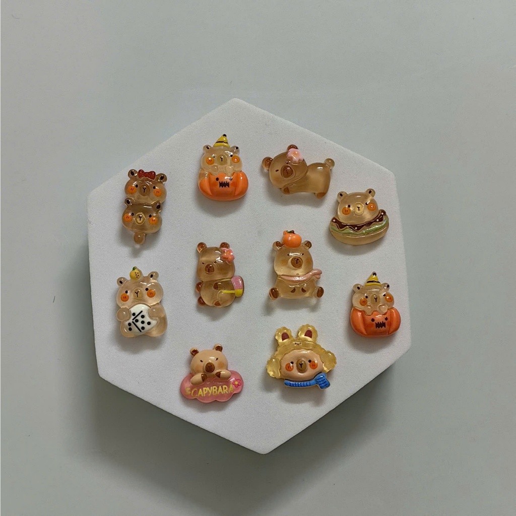 CHARM PHÁT SÁNG CAPYBARA -CHARM GẮN DÉP CAPYBARA SIÊU HOT