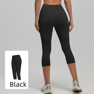 Quần thể thao nam lưng cao với túi bên hông, làm từ 82,5% polyester và 17,5% spandex.