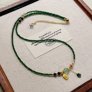 Vòng tay ba vòng đá xanh lục spinel cực mịn, chất lượng 14k