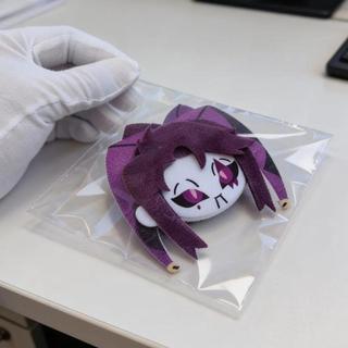 HT5 The Freak Circus Pierrot Otome Game - Huy Hiệu Pin Ngực Handmade Sang Trọng