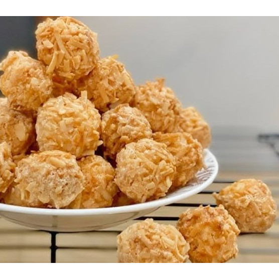 Vụn Dừa Nướng Jinniya Gói 1kg, Topping Thơm Ngon Béo Ngậy Giòn Rụm Cho Mọi Món Ăn