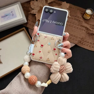 Dành cho Samsung Galaxy Z Flip 5 6 7FE 7 phong cách cổ điển có dây đeo cổ tay Vỏ bảo vệ. Dành cho Ốp điện thoại chống sốc họa tiết hoa sang trọng Galaxy Z Flip7 Premium.