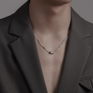 Phụ kiện thời trang nam: Vòng cổ thép không gỉ và titan
