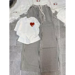 Sét bộ quần dài kẻ vằn đũi xốp siêu xinh+ kết hợp áo Croptop hình tim love in ng ự c