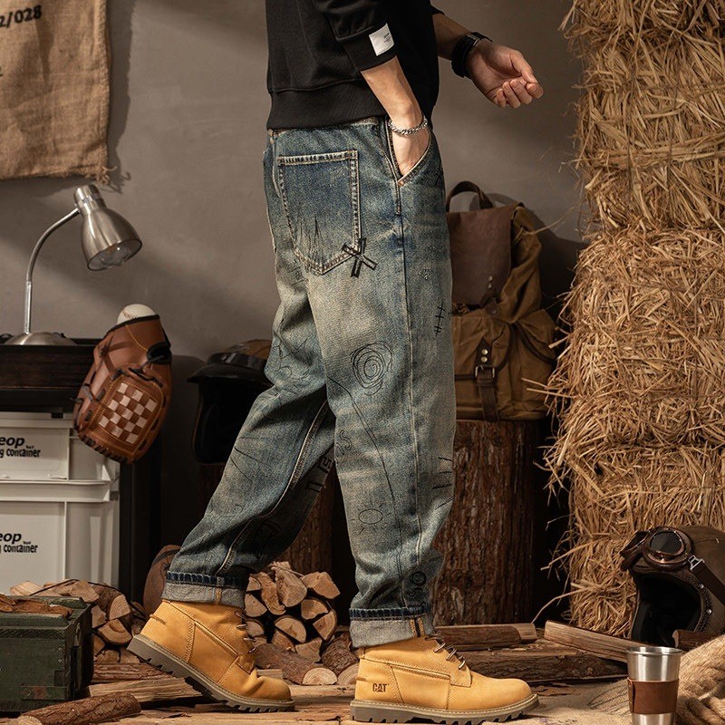 Quần denim màu xanh retro nam, phù hợp mùa đông với phong cách hàng ngày cho chân thẳng.
