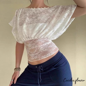 Áo ren nữ cổ tròn tay ngắn, phù hợp mùa hè