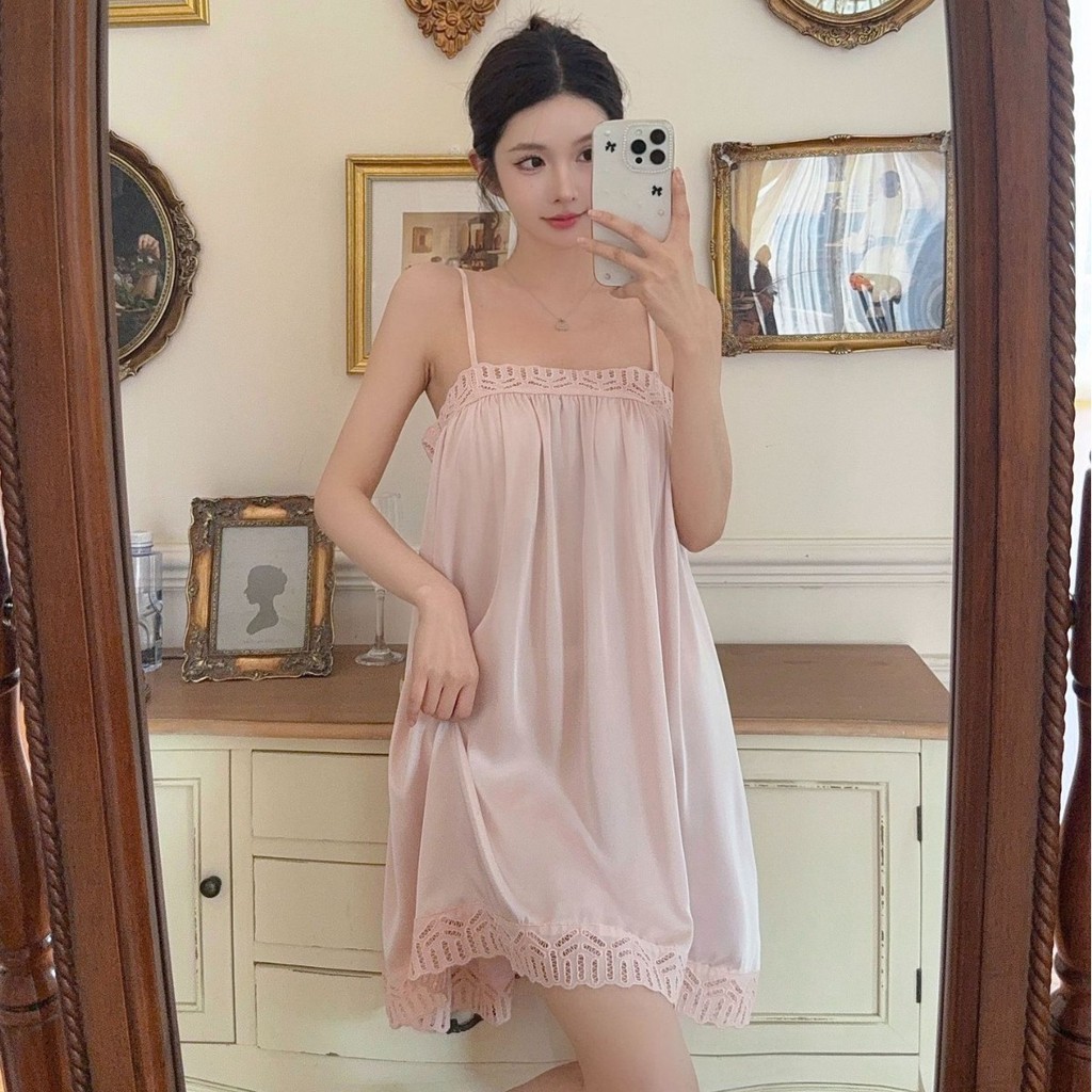 Đầm ngủ lụa băng phong cách Pure Desire cho nữ với đệm ngực, đầm ngủ dây màu trơn, sexy và quyến rũ cho mùa hè