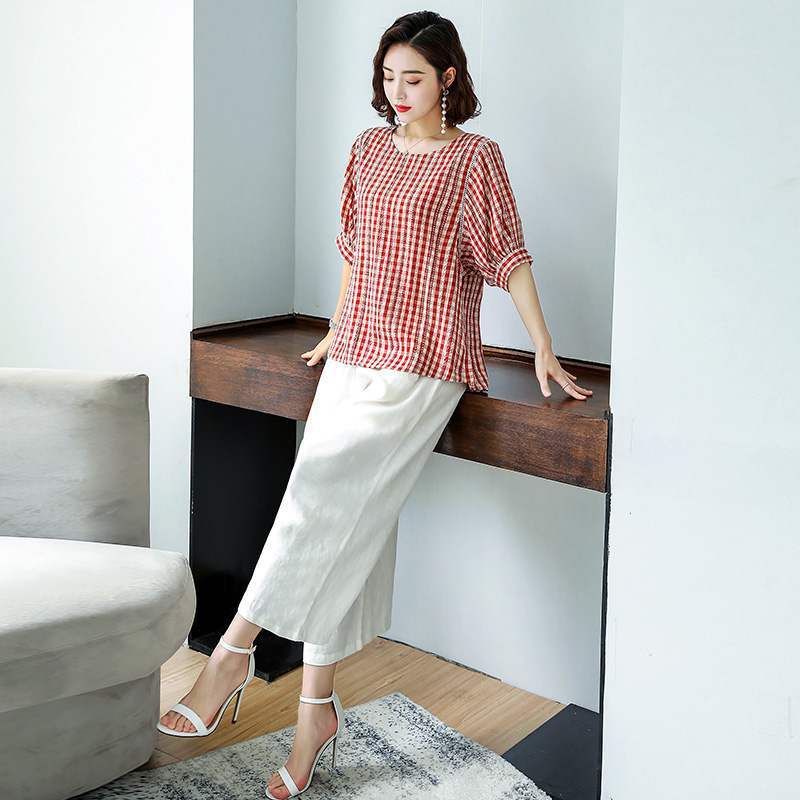 Bộ trang phục Xuân Thu Hè mới dành cho các bà mẹ, thời trang nữ trung niên, bộ hai mảnh cỡ lớn, phong cách thường ngày.
