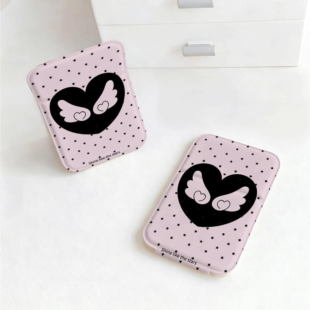 Lời bài hát: Pink Heart Black Wings Gương Phụ Kiện Gập Nhỏ Gọn, Quà Tặng BạnBèSiêuĐẹp