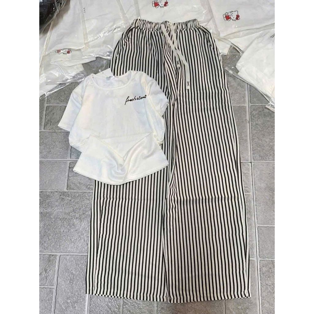 sét bộ quần dài kẻ vằn đũi xốp siêu xinh+mix áo Croptop chữ kí in ng ự c chất tăm-chang3158