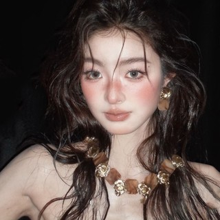 Vòng cổ và bông tai xếp ly phong cách cổ điển cho cô gái cá tính